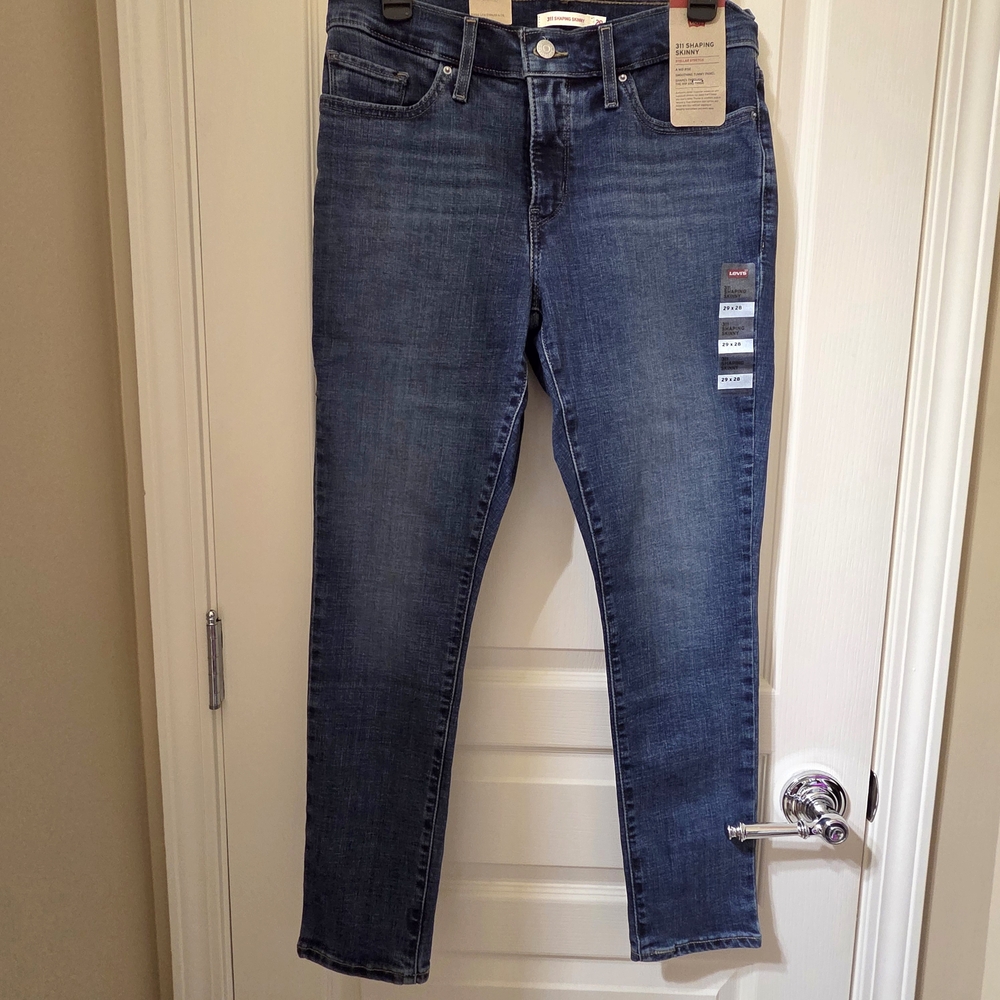 Levi's Women's Skinny Jeans in Blue